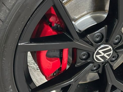 Used 2024 Volkswagen GTI SE image 29