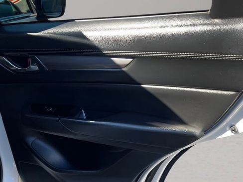 Used 2020 MAZDA CX-5 Touring image 23