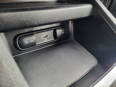 Used 2023 Kia Forte LXS image 18