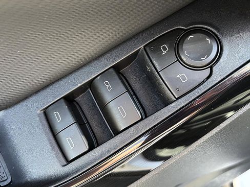 New 2026 Chevrolet Equinox LT w/ Safety and Technology Package FWD image 14