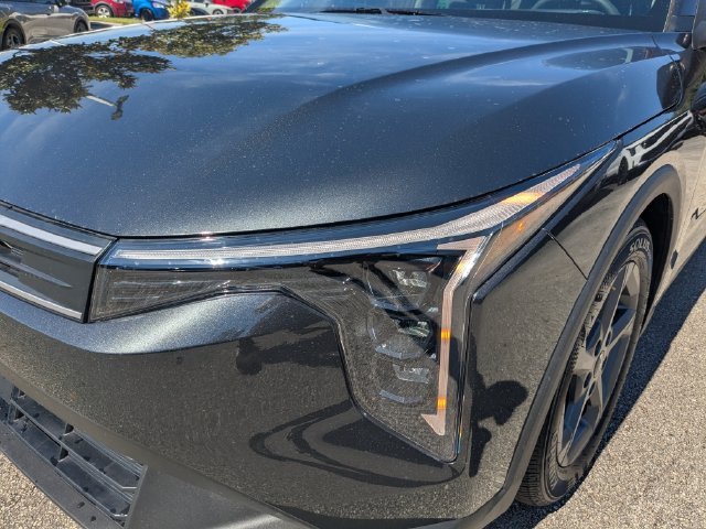 New 2026 Kia K4 FWD image 11