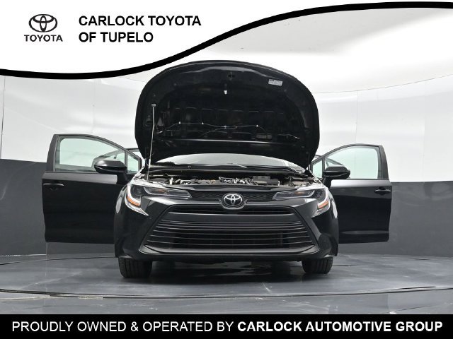 Used 2026 Toyota Corolla LE FWD image 61