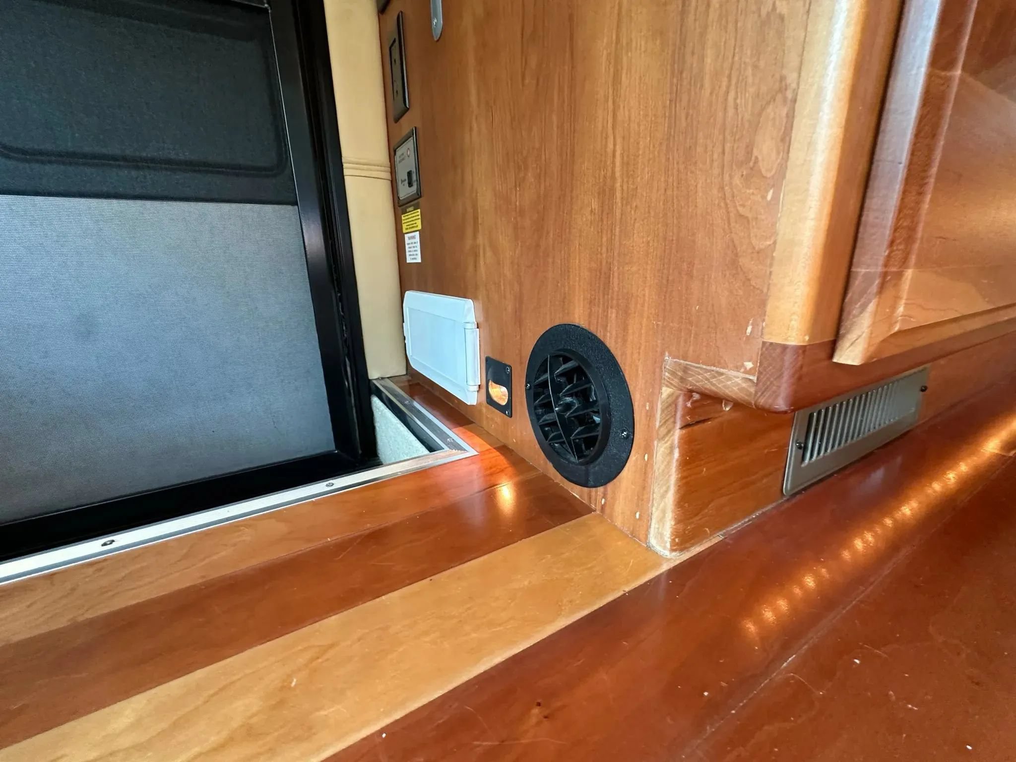 Used 2006 Ford E-450 and Econoline 450 RWD image 44
