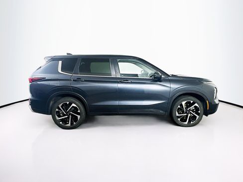 Used 2024 Mitsubishi Outlander SE AWD/4WD image 10