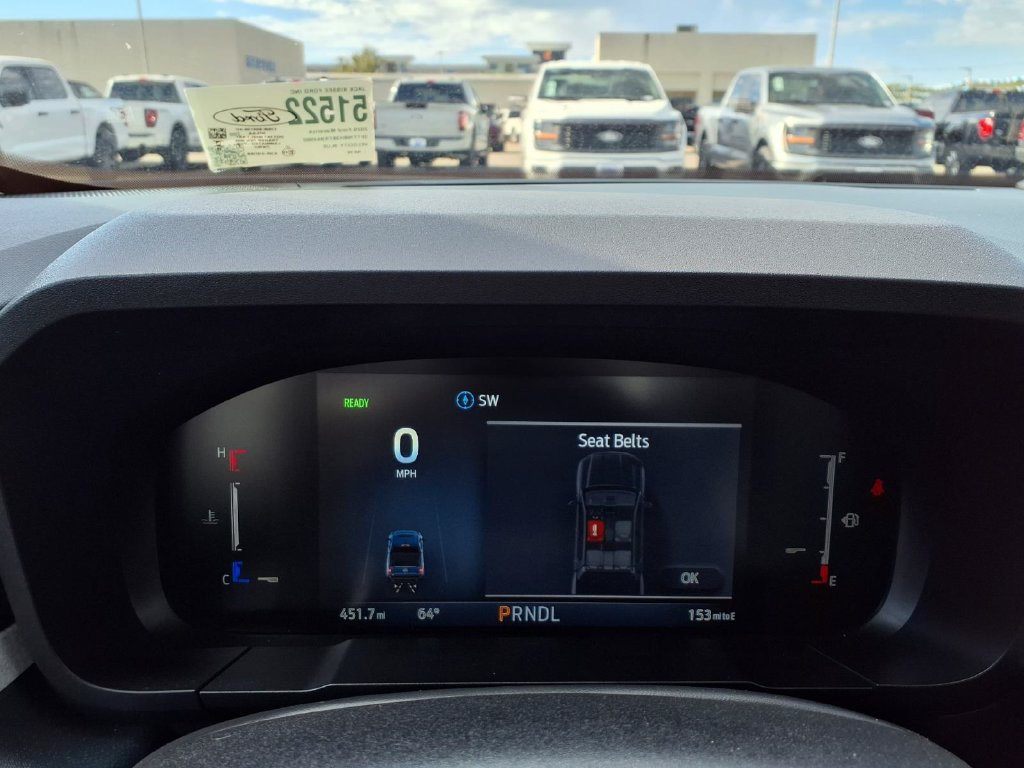 New 2026 Ford Maverick XLT w/ XLT Luxury Package FWD image 5