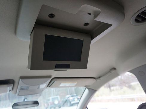 Used 2004 Nissan Quest S w/ (SEA) Seat Pkg image 10