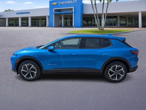 New 2026 Chevrolet Equinox EV LT w/ Comfort Package AWD/4WD image 4