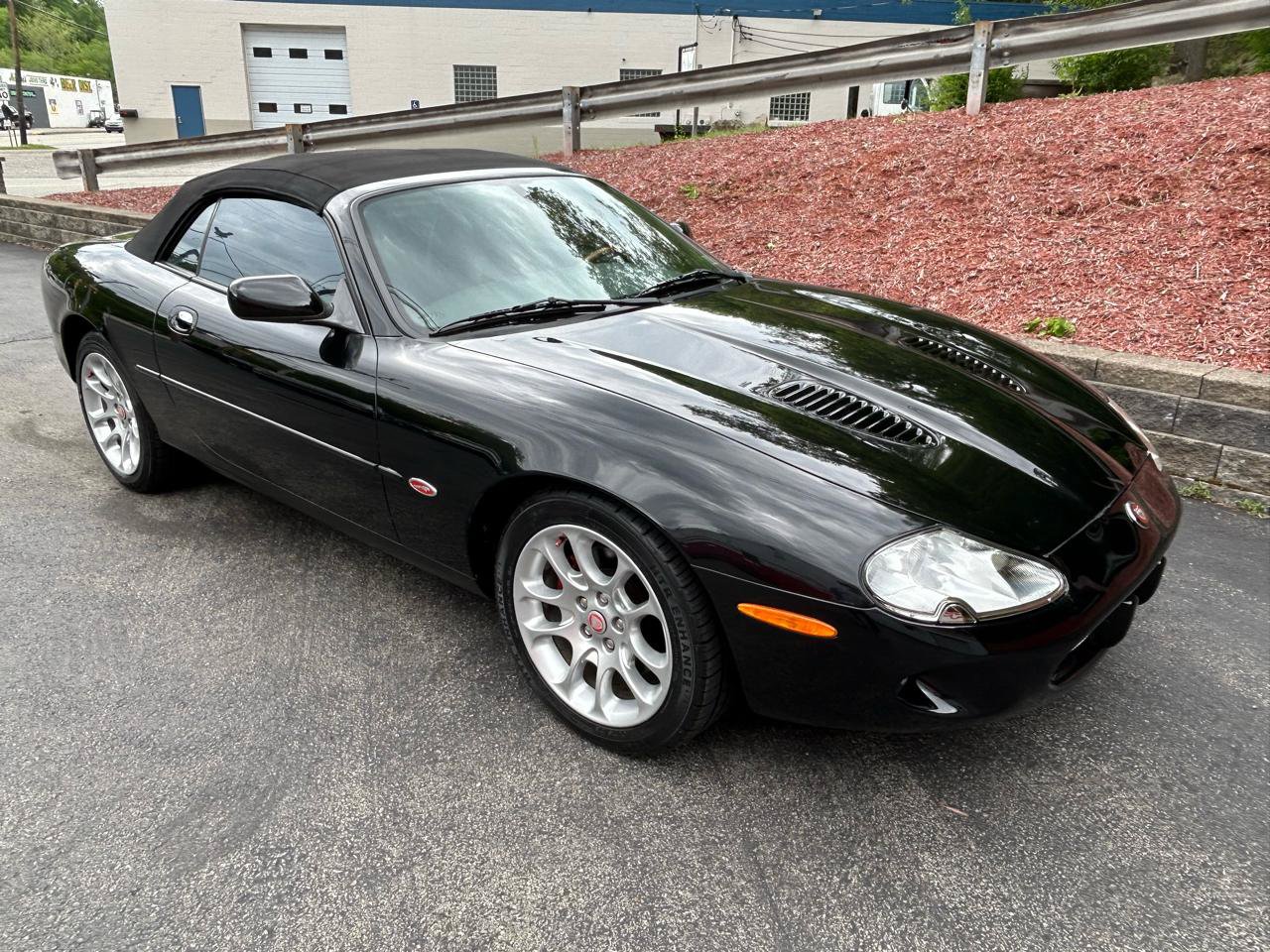 Used 2000 Jaguar XK8 Convertible RWD image 10