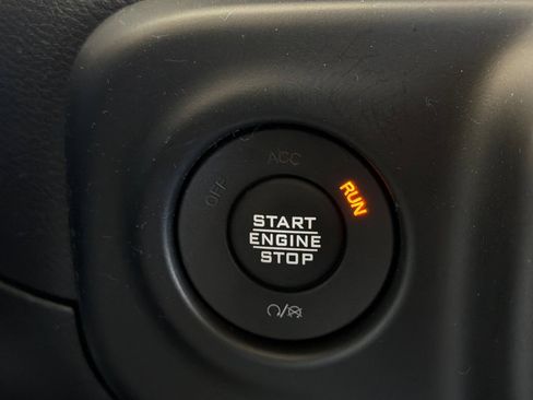 Used 2023 Jeep Wrangler Unlimited w/ 8.4" Radio Group AWD/4WD image 25