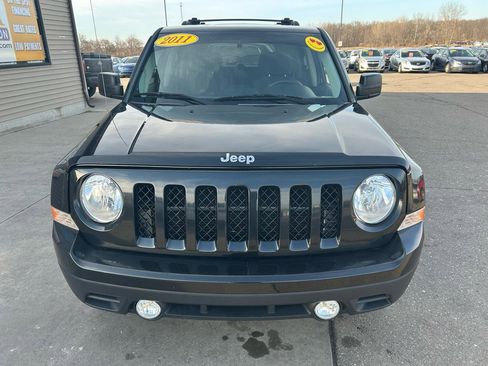 Used 2011 Jeep Patriot Latitude image 2