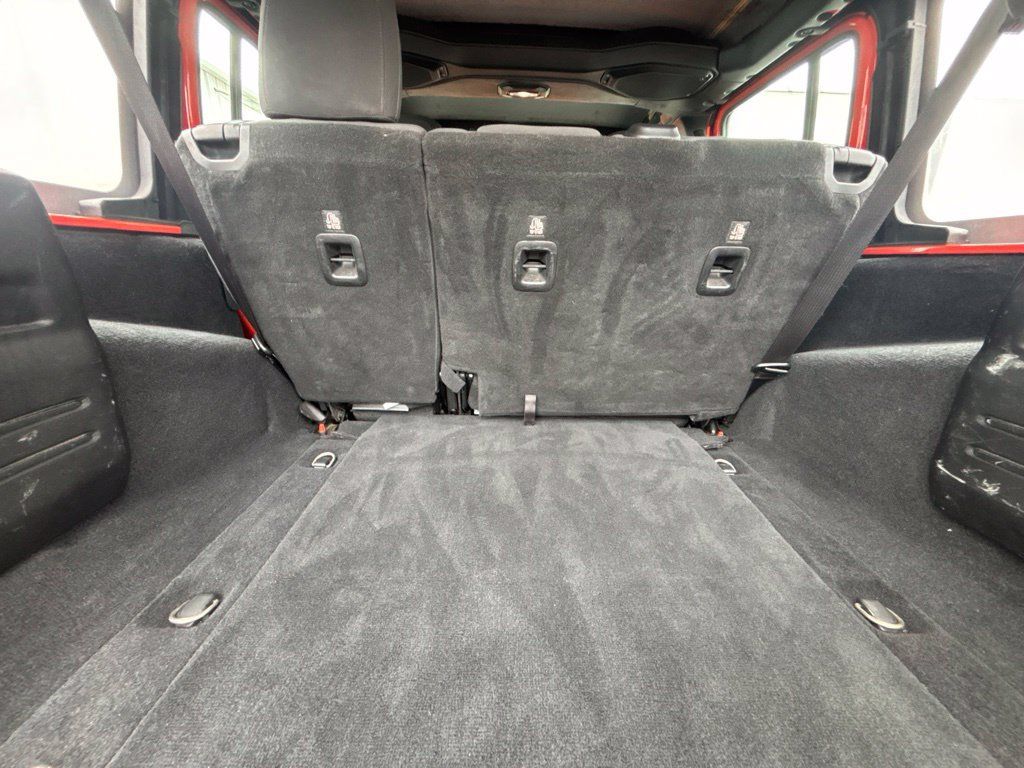 Used 2018 Jeep Wrangler Unlimited Sport AWD/4WD image 20