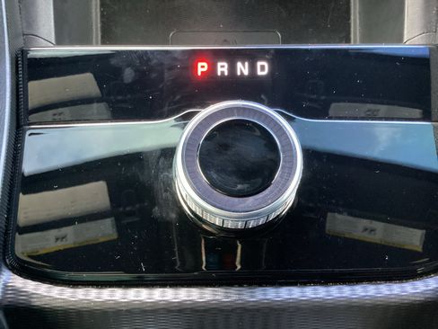 Used 2025 Jeep Grand Cherokee Altitude RWD image 26