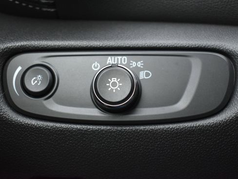 Used 2024 Chevrolet Blazer LT w/ Sound & Technology Package image 19