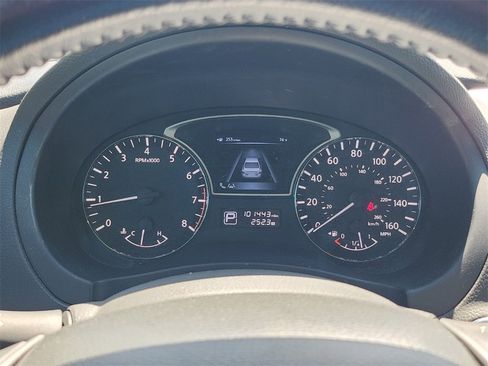 Used 2013 Nissan Altima 2.5 SL w/ Technology Pkg image 16