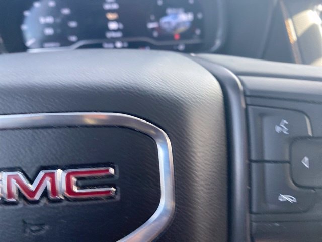 Used 2023 GMC Yukon XL AT4 AWD/4WD image 21