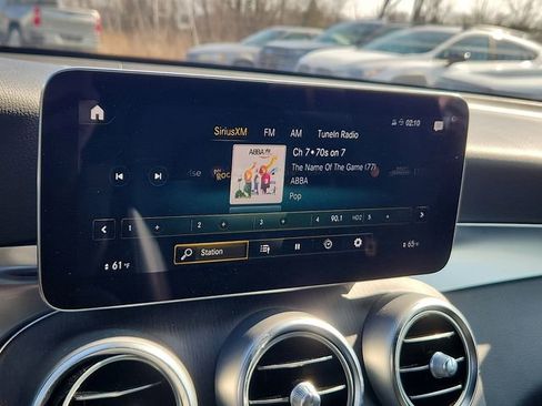 Used 2022 Mercedes-Benz GLC 300 4MATIC image 16