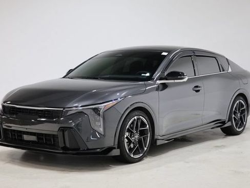 Used 2025 Kia K4 GT-Line w/ GT-Line Premium Package FWD image 3