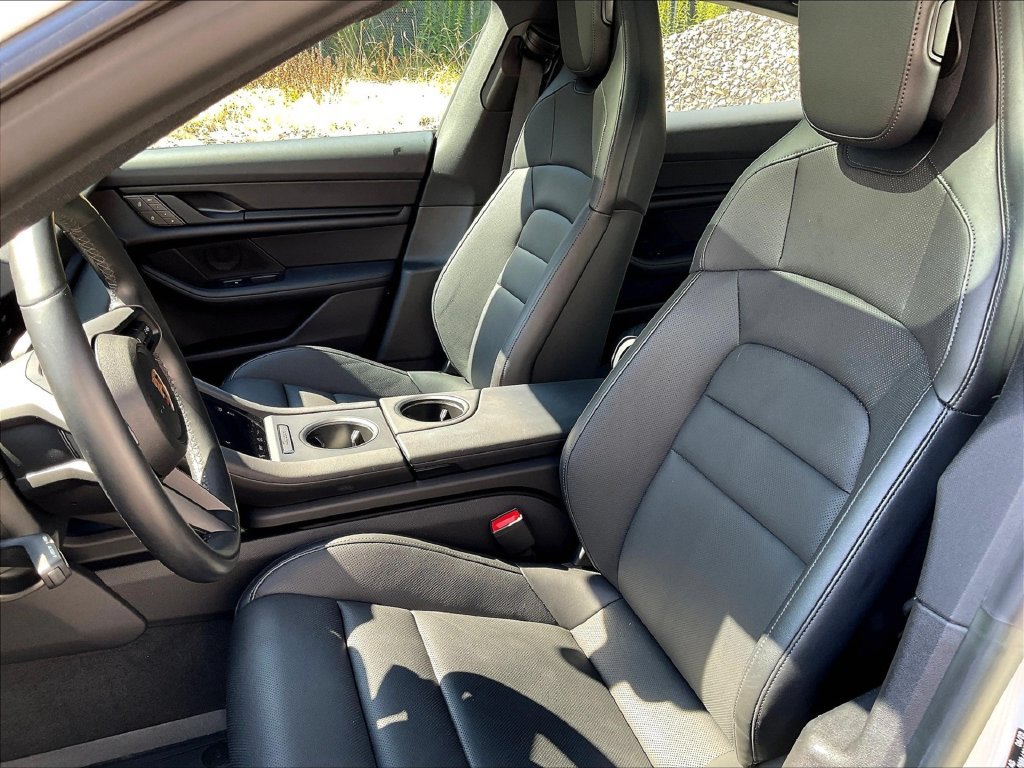 Certified 2024 Porsche Taycan RWD image 5