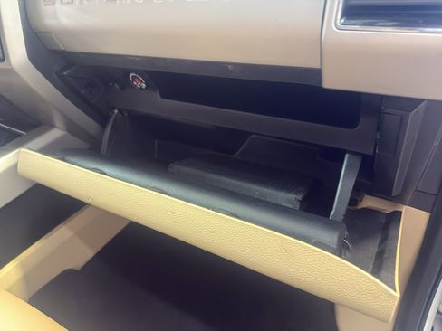 Used 2019 Ford F250 Lariat w/ Lariat Ultimate Package image 22