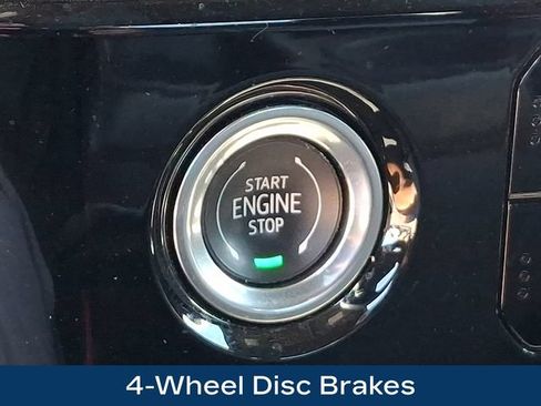Used 2024 Chevrolet Silverado 1500 LT AWD/4WD image 18
