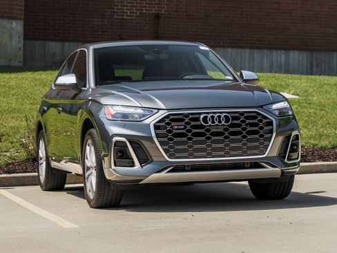 Used 2023 Audi SQ5 Premium Plus w/ Premium Plus Package AWD/4WD image 1