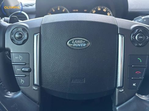 Used 2016 Land Rover LR4 HSE image 24