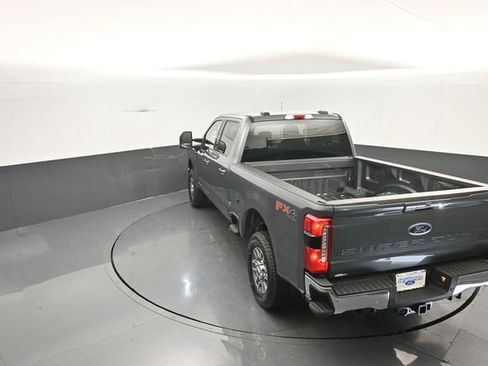 New 2026 Ford F250 Lariat w/ FX4 Off-Road Package image 25