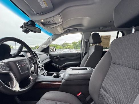 Used 2017 GMC Yukon SLE w/ Convenience Package AWD/4WD image 24