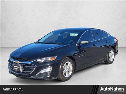 Used 2021 Toyota Camry LE w/ Carpet Mat Package (TMS)