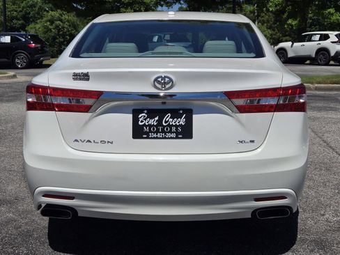Used 2014 Toyota Avalon XLE Touring FWD image 8