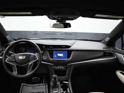Used 2022 Cadillac XT5 Sportv AWD/4WD image 22