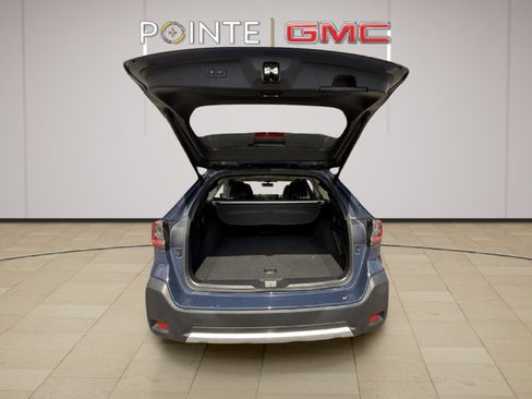 Used 2023 Subaru Outback Limited image 28