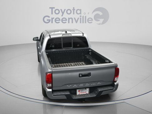 Used 2021 Toyota Tacoma SR AWD/4WD image 10