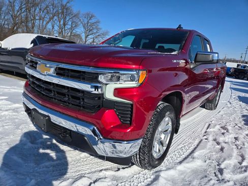 Used 2023 Chevrolet Silverado 1500 LT image 3