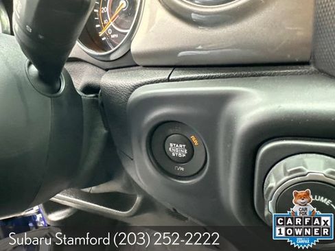 Used 2019 Jeep Wrangler Unlimited Sahara AWD/4WD image 16