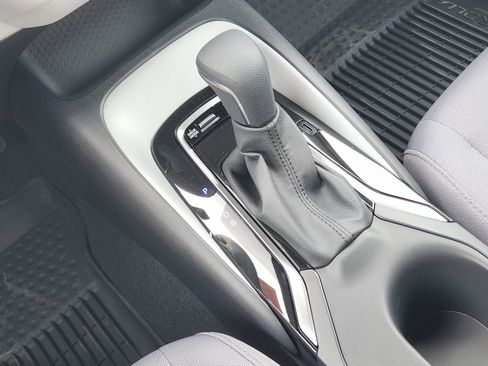 New 2026 Toyota Corolla SE FWD image 19