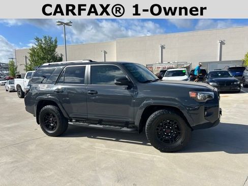 Used 2024 Toyota 4Runner SR5 Premium w/ Moonroof Package RWD image 2