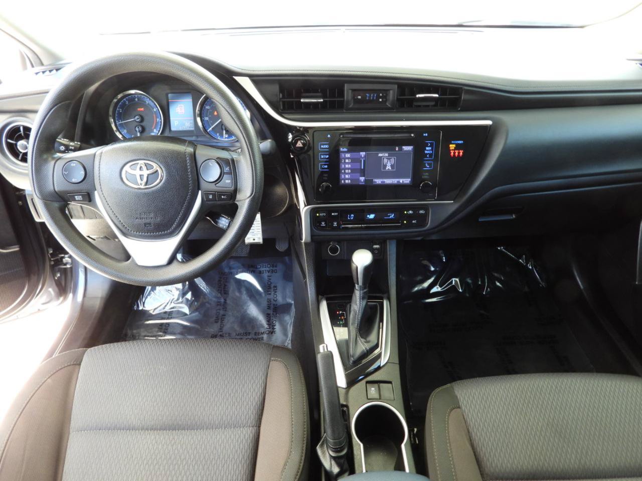 Used 2019 Toyota Corolla LE FWD image 34