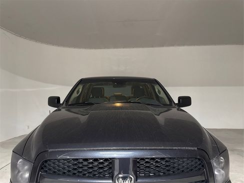 Used 2017 RAM 1500 Express image 25