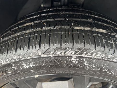 Certified 2025 Kia Sorento X-Line EX image 39