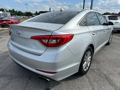 Used 2015 Hyundai Sonata SE w/ Option Group 09 FWD image 33