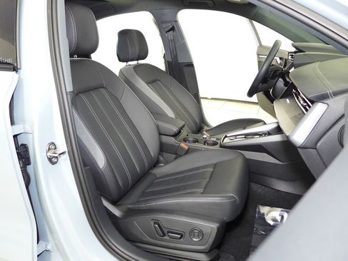 Used 2025 Audi A3 2.0T Premium w/ Black Optic Package image 17