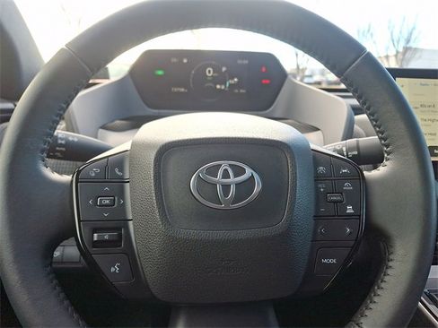 Used 2024 Toyota bZ4X XLE image 19