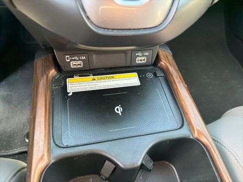 Used 2022 Honda CR-V Touring image 14