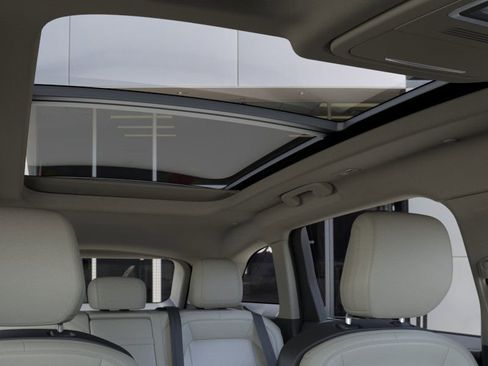 New 2026 Lincoln Nautilus Premier w/ Equipment Group 102A image 22