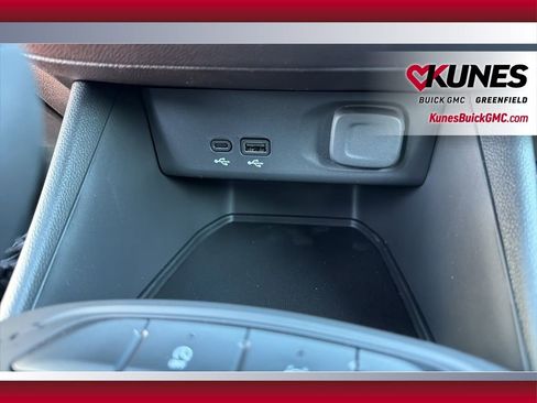 New 2026 Buick Envista Sport Touring w/ Convenience I Package FWD image 24