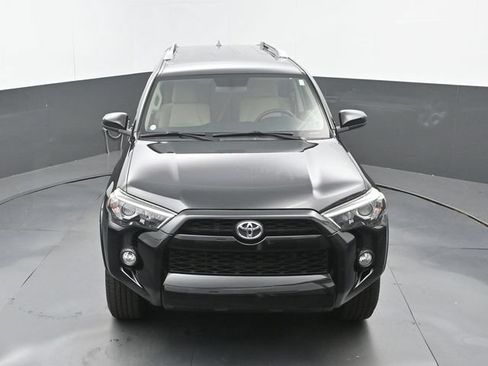 Used 2014 Toyota 4Runner SR5 RWD image 28