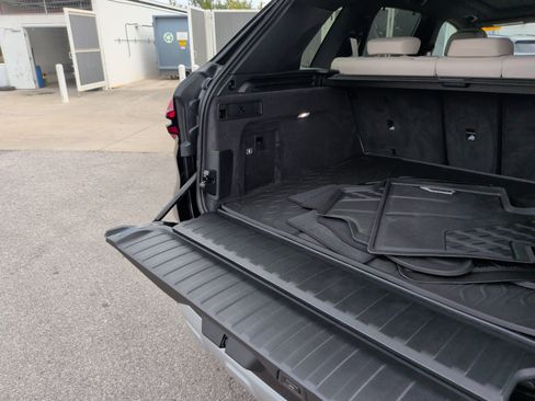 Used 2026 BMW X5 sDrive40i image 39