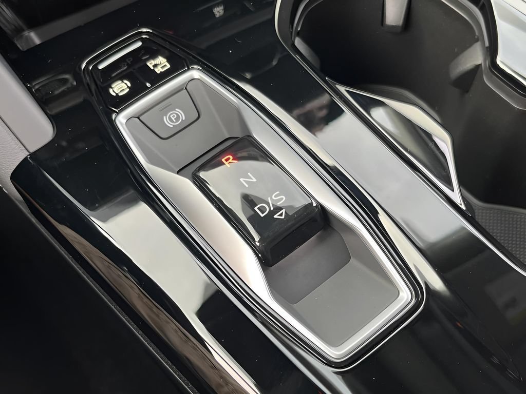 Used 2025 Audi Q5 Premium Plus AWD/4WD image 24