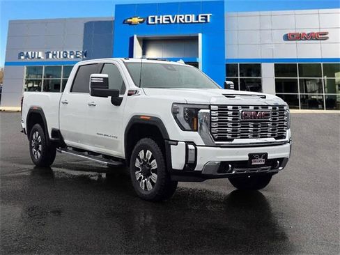 New 2025 GMC Sierra 2500 Denali w/ Technology Package image 2